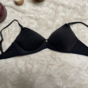 Natori 36C black bra